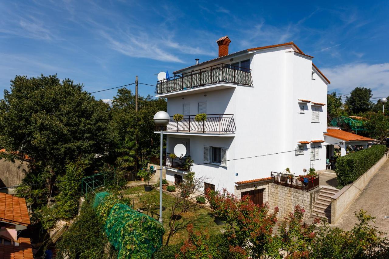 Apartment Gordana Malinska