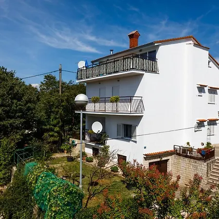 Apartment Gordana Malinska Exterior photo